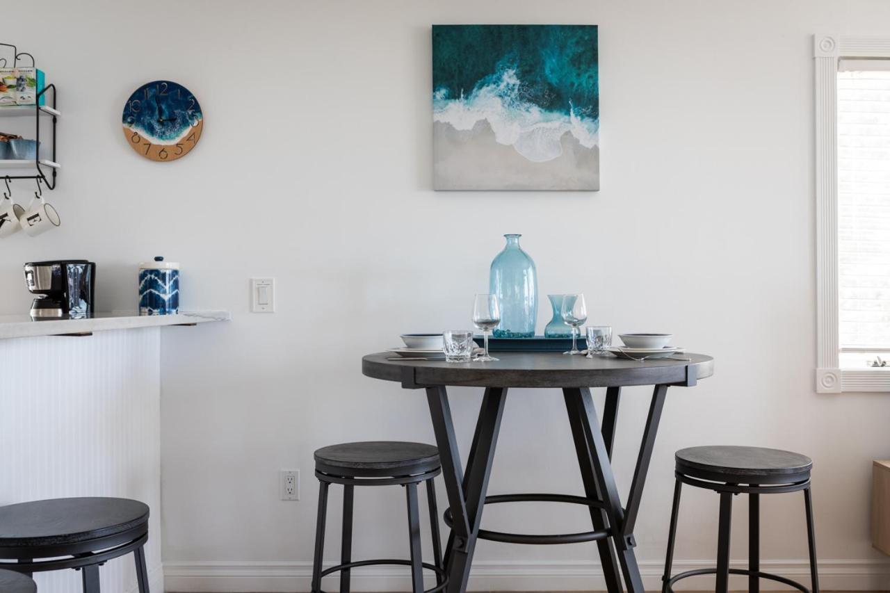 New Listing Beach Bliss 211! Stunning Bay View Traverse City Zewnętrze zdjęcie