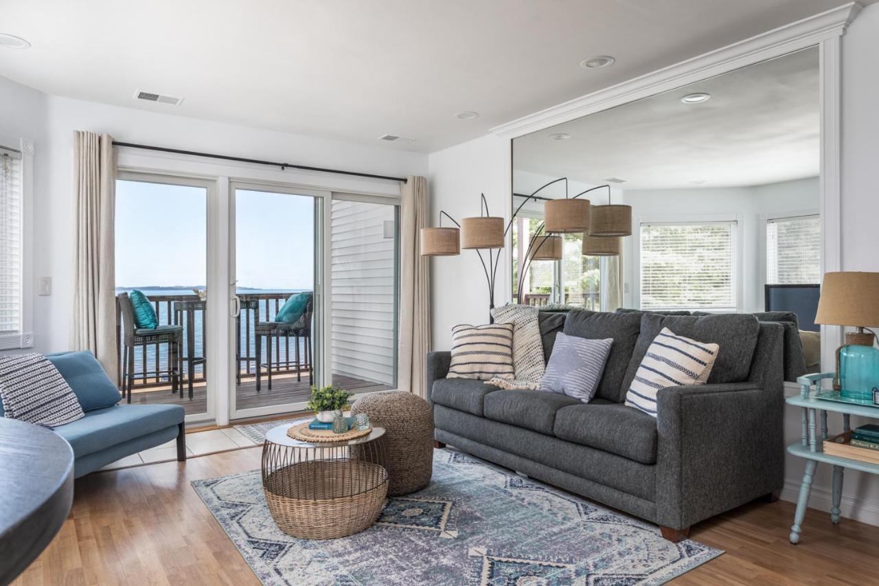 New Listing Beach Bliss 211! Stunning Bay View Traverse City Zewnętrze zdjęcie