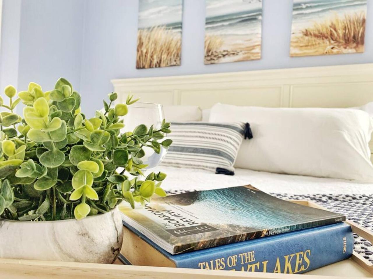 New Listing Beach Bliss 211! Stunning Bay View Traverse City Zewnętrze zdjęcie