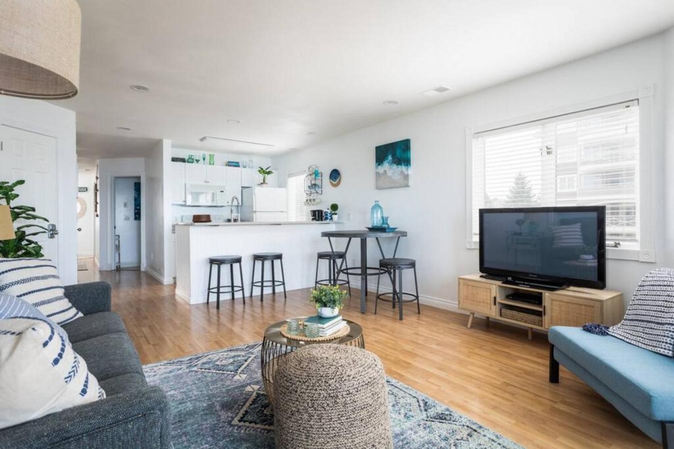 New Listing Beach Bliss 211! Stunning Bay View Traverse City Zewnętrze zdjęcie